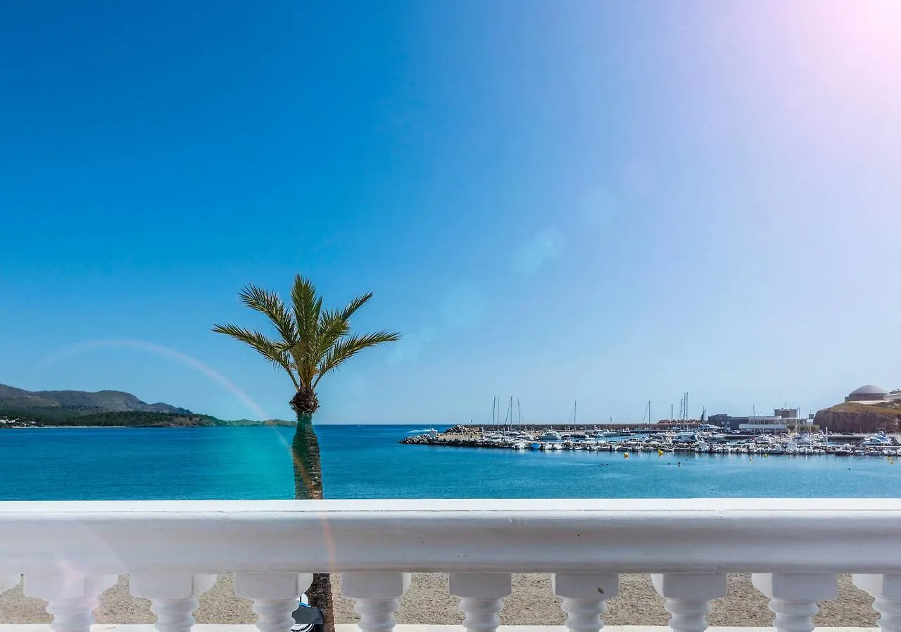 Miramar Rooms Llanca Spain